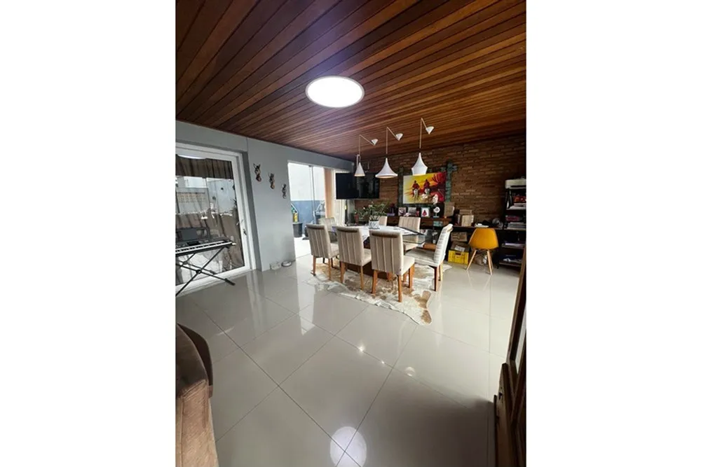 Casa, 3 quartos, 101 m² - Foto 1