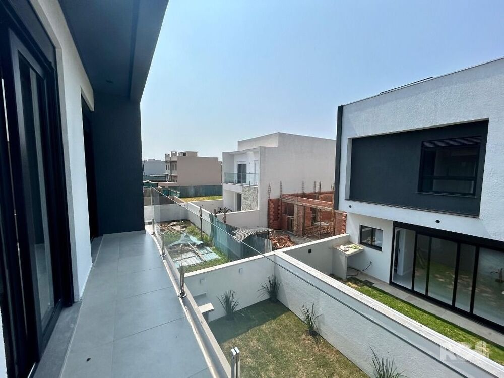 Casa à venda com 3 quartos, 133m² - Foto 4