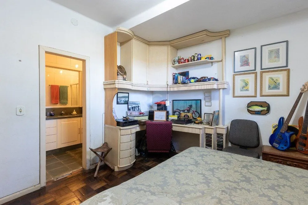 Casa, 4 quartos, 193 m² - Foto 1