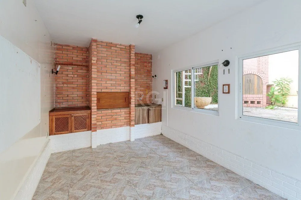 Casa, 3 quartos, 230 m² - Foto 4