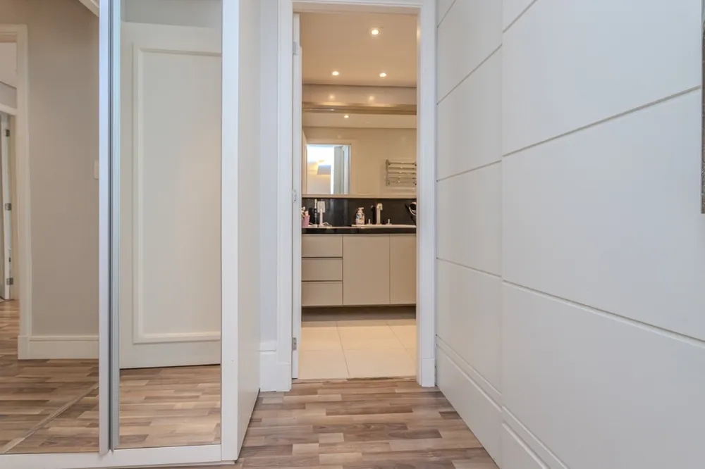 Apartamento, 3 quartos, 196 m² - Foto 2