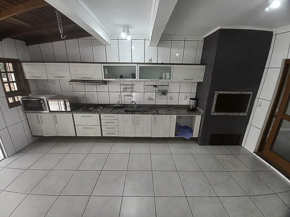 Casa, 3 quartos, 193 m² - Foto 4