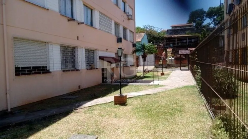 Apartamento à venda com 1 quarto, 42m² - Foto 1