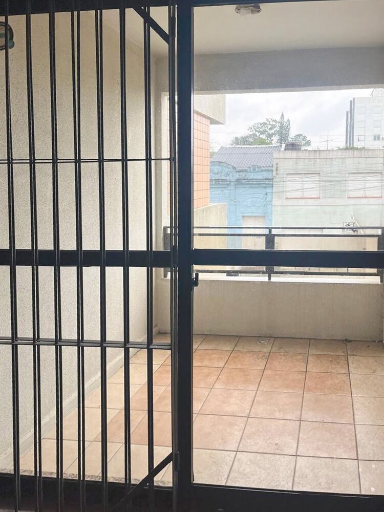 Apartamento à venda com 2 quartos, 76m² - Foto 3