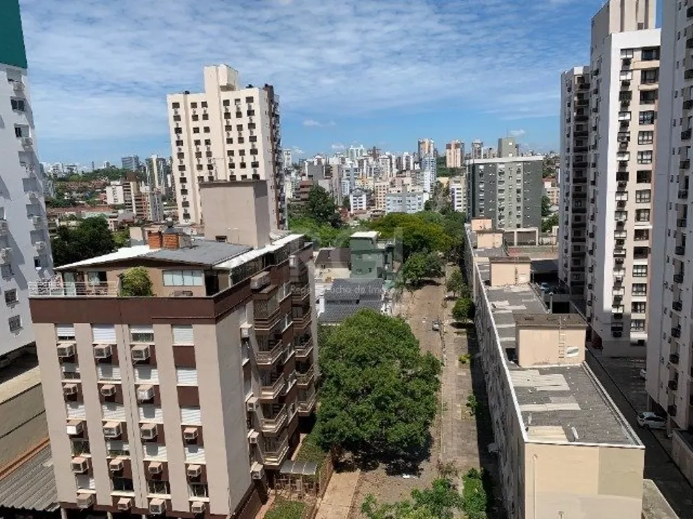 Apartamento à venda com 3 quartos, 75m² - Foto 8