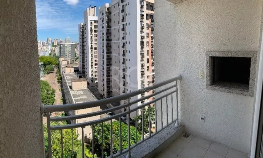 Apartamento à venda com 3 quartos, 75m² - Foto 2