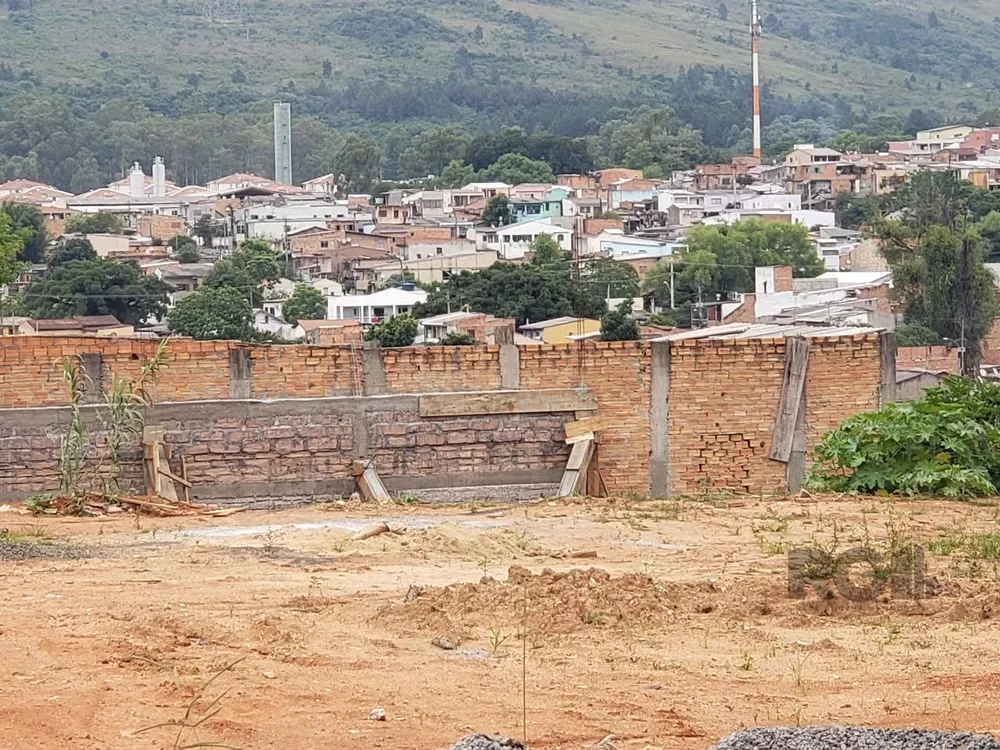 Terreno à venda, 669m² - Foto 1