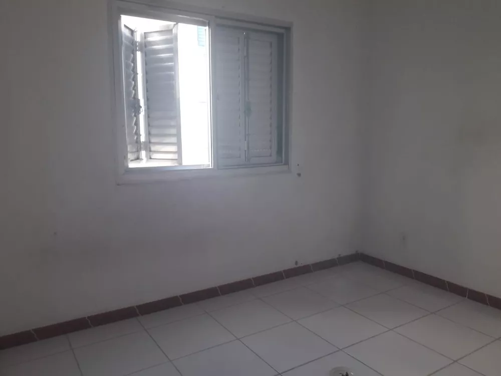 Apartamento à venda com 2 quartos, 44m² - Foto 2