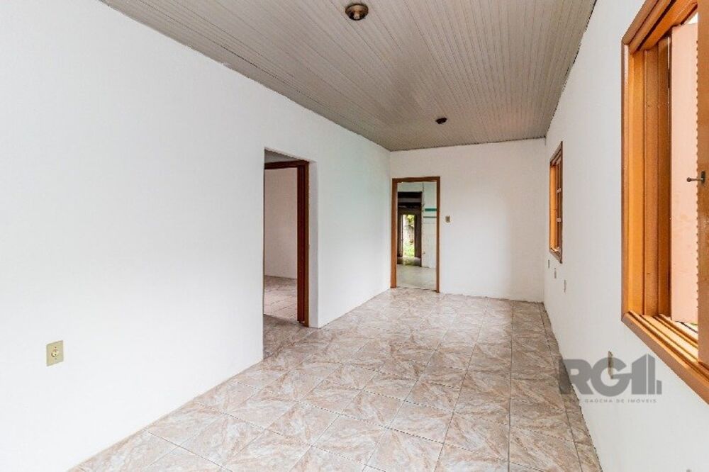 Casa à venda com 2 quartos, 99m² - Foto 3