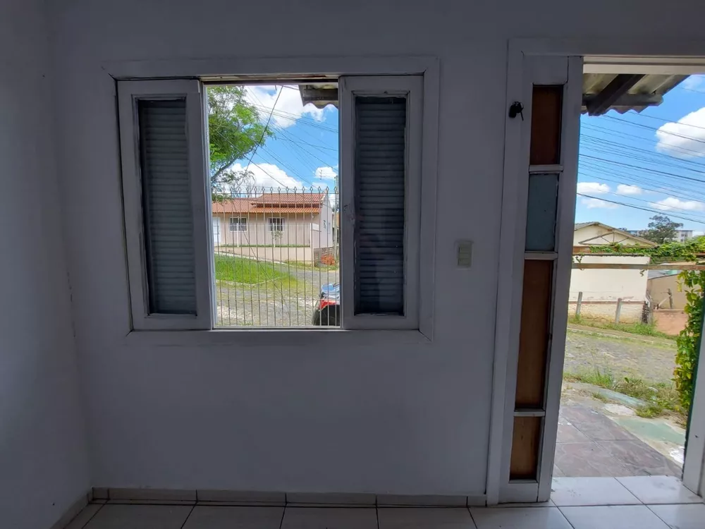 Casa à venda com 2 quartos, 48m² - Foto 6