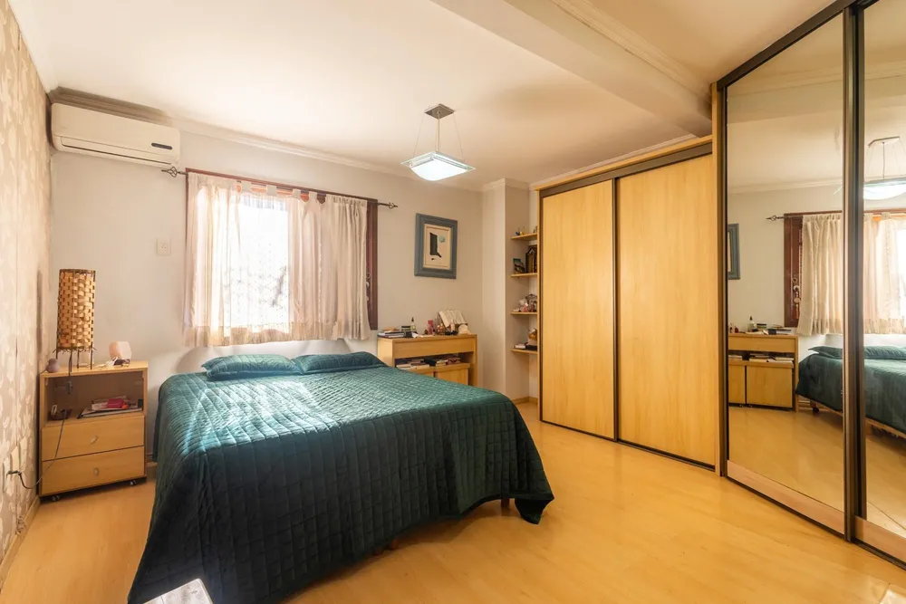 Casa, 3 quartos, 215 m² - Foto 5