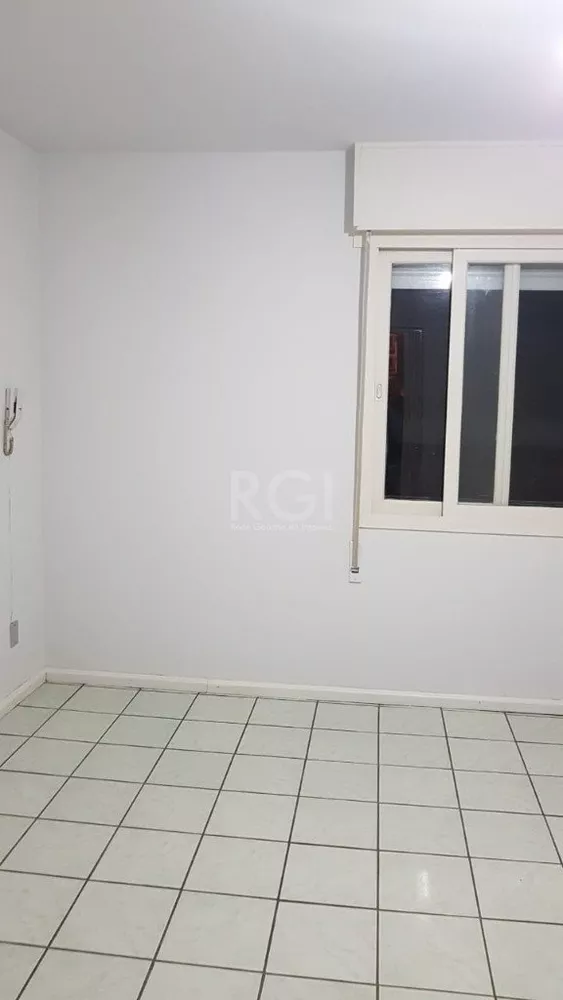 Apartamento à venda com 1 quarto, 25m² - Foto 2