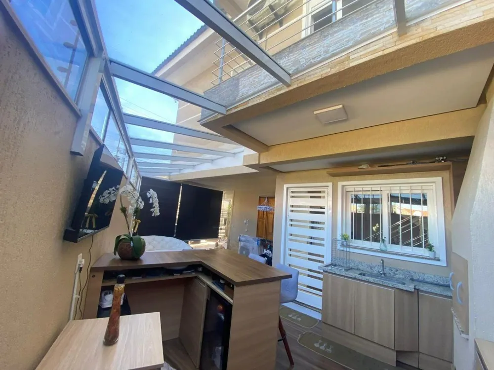 Casa, 3 quartos, 163 m² - Foto 1