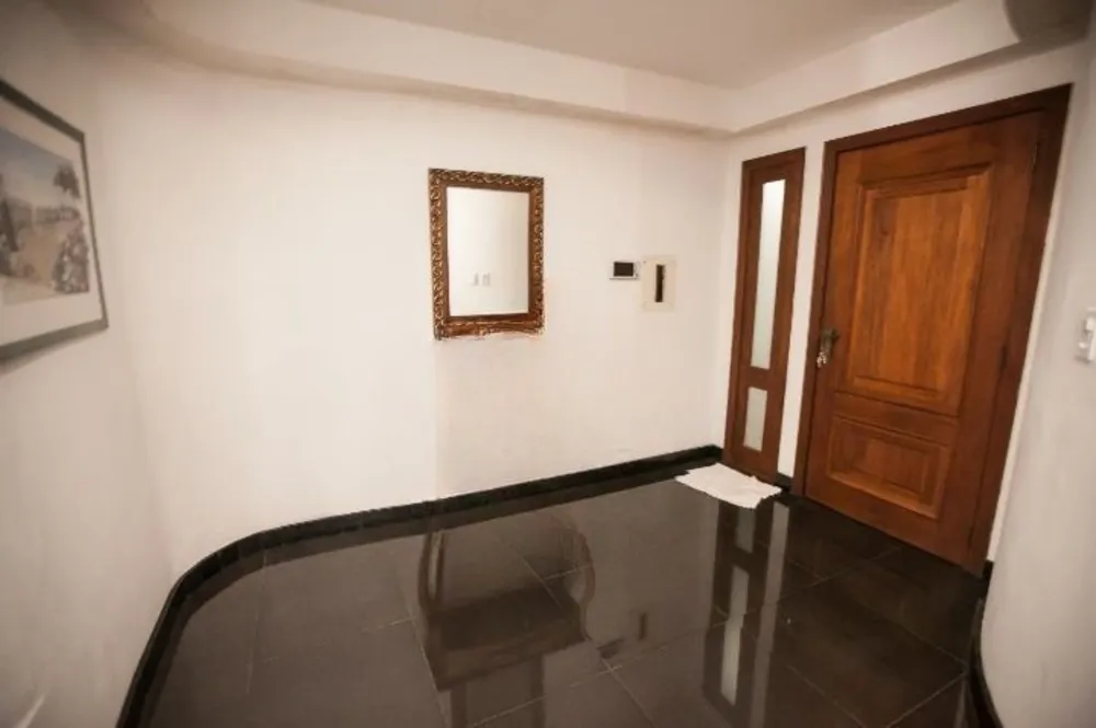 Casa, 5 quartos, 351 m² - Foto 1