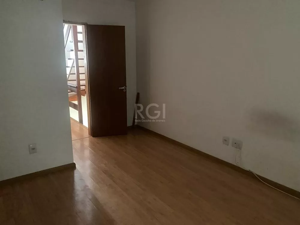 Casa à venda com 3 quartos, 109m² - Foto 2