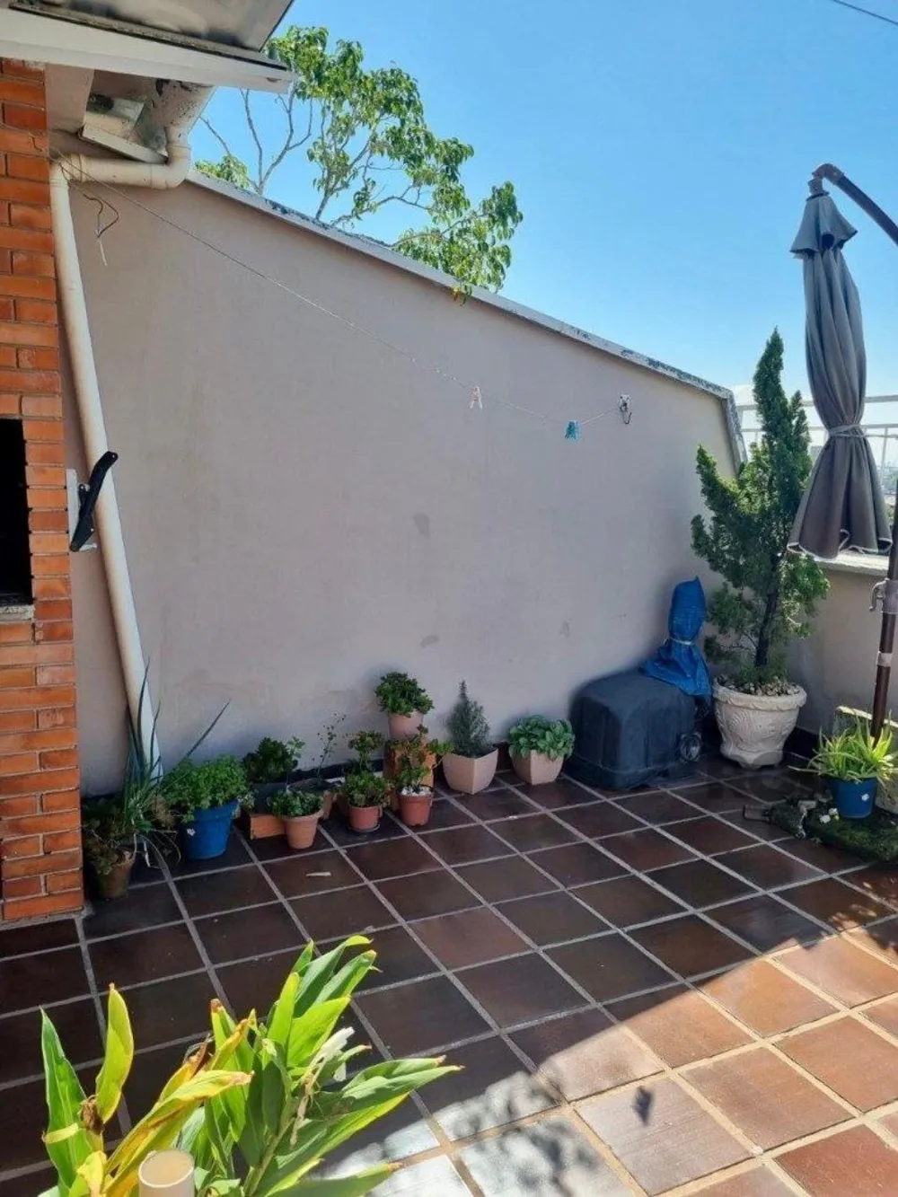 Casa, 4 quartos, 230 m² - Foto 2