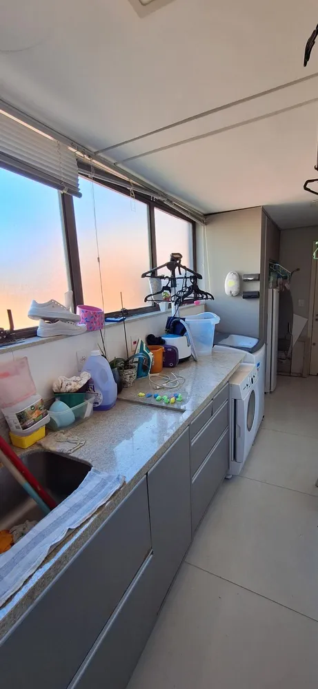 Apartamento, 3 quartos, 212 m² - Foto 3