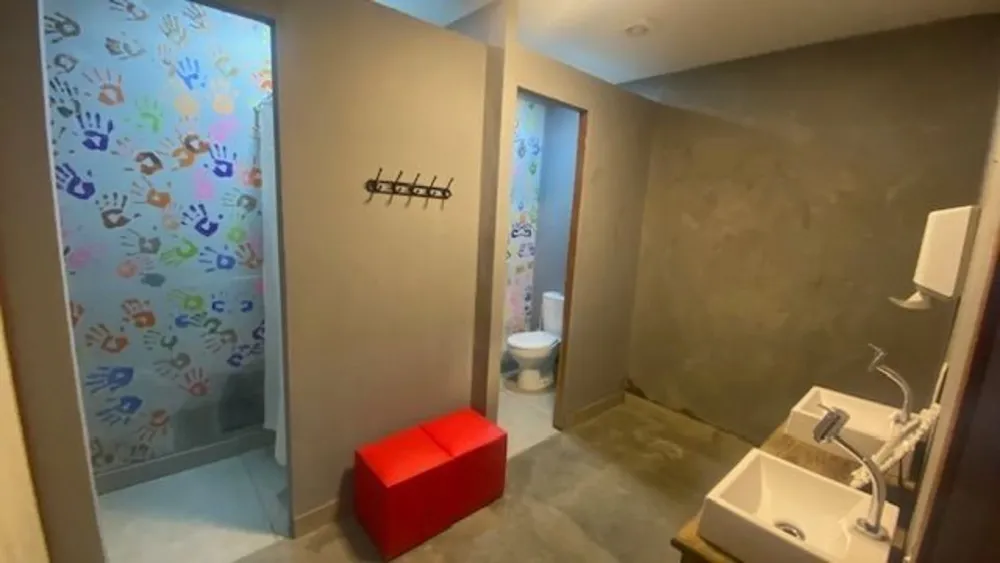 Casa, 3 quartos, 421 m² - Foto 1