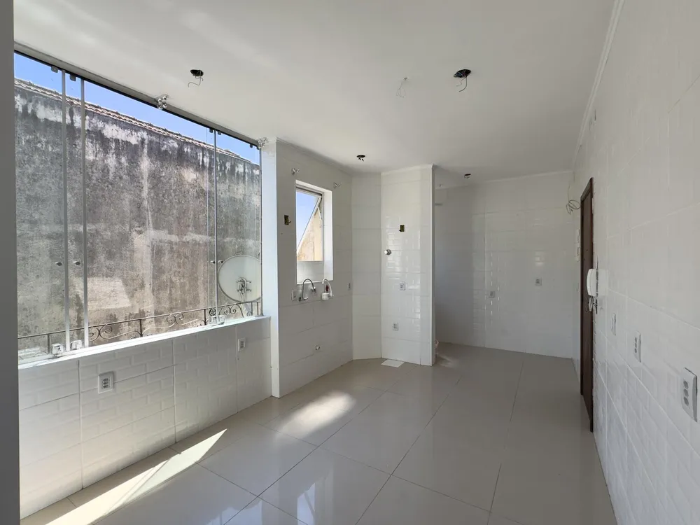 Apartamento, 3 quartos, 96 m² - Foto 2
