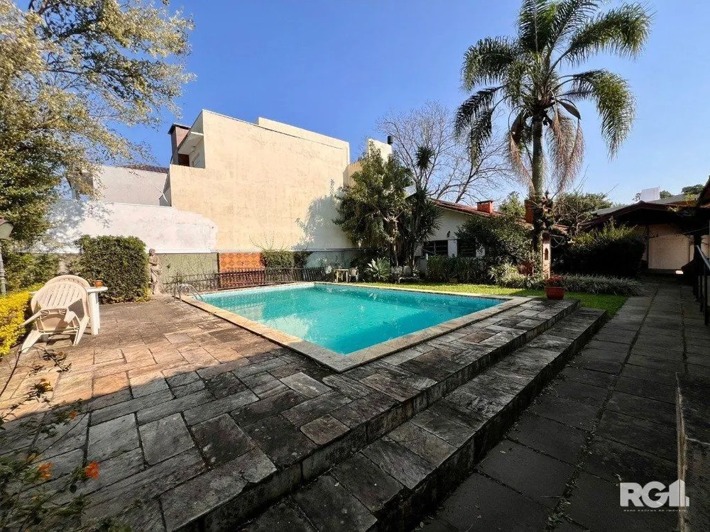 Casa, 3 quartos, 241 m² - Foto 3