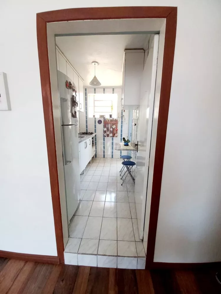 Apartamento à venda com 3 quartos, 74m² - Foto 8