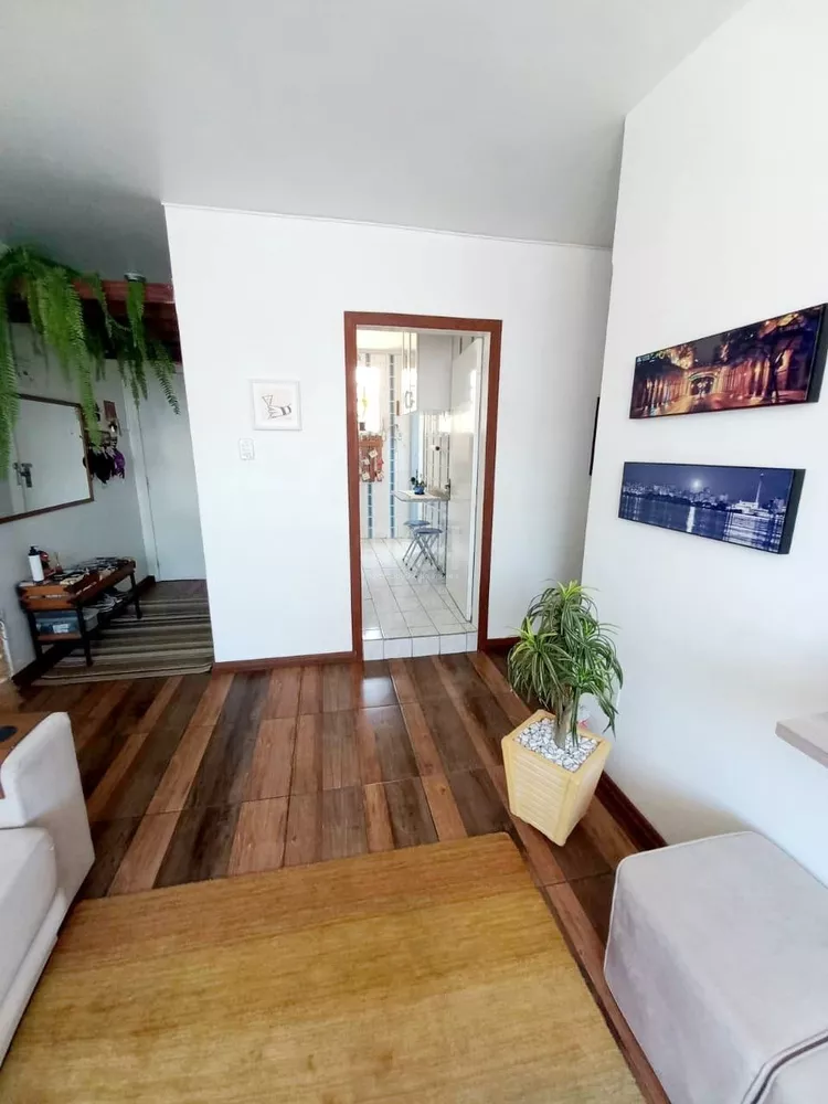 Apartamento à venda com 3 quartos, 74m² - Foto 7