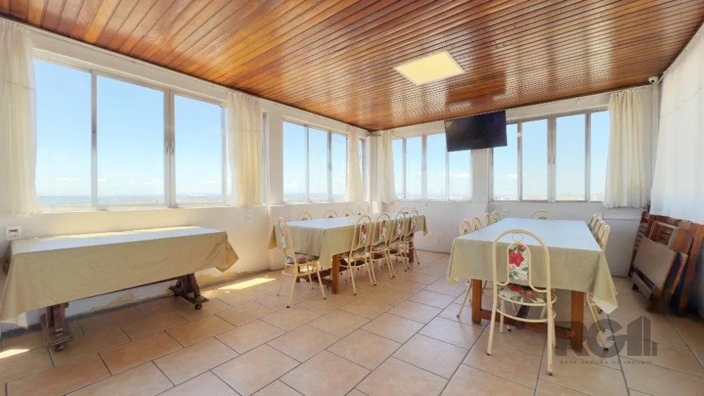 Casa, 5 quartos, 229 m² - Foto 2