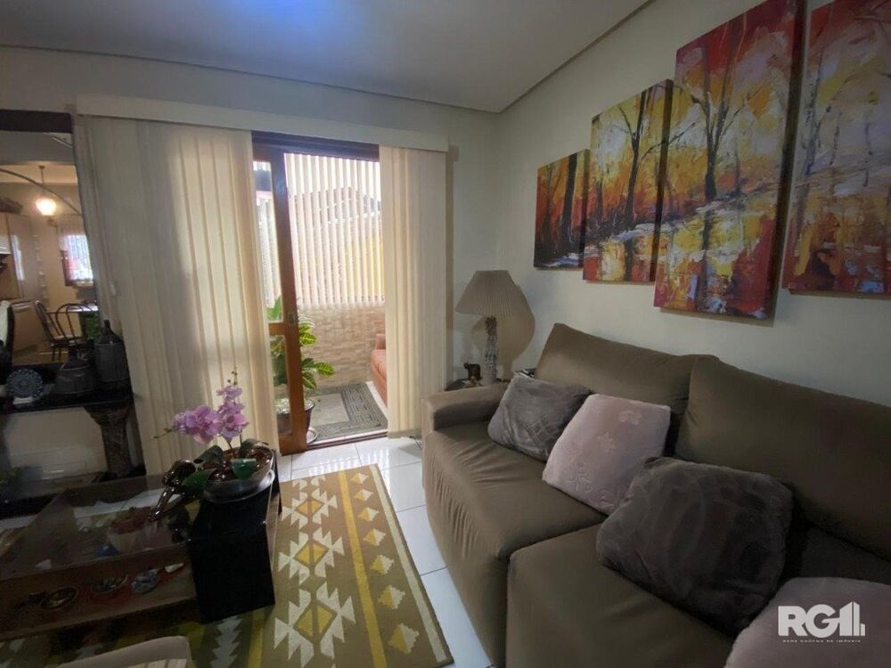Casa de Condomínio à venda com 3 quartos, 197m² - Foto 3