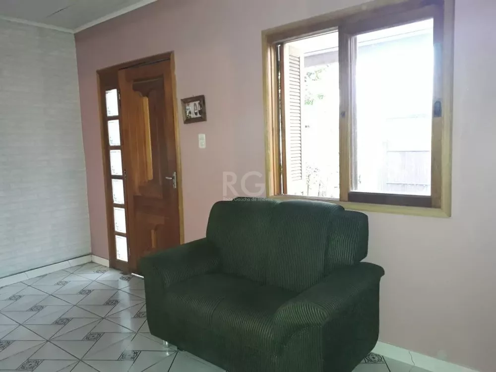 Casa à venda com 3 quartos, 69m² - Foto 3