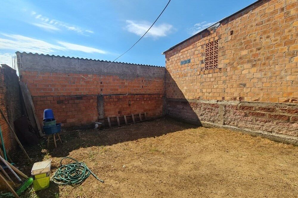 Casa à venda com 3 quartos, 74m² - Foto 3