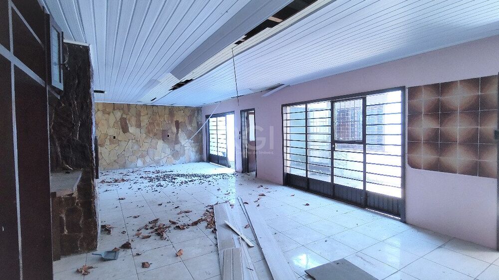 Casa à venda com 3 quartos, 191m² - Foto 2
