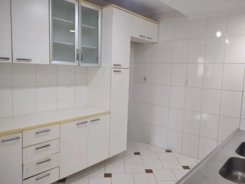 Casa, 3 quartos, 301 m² - Foto 3