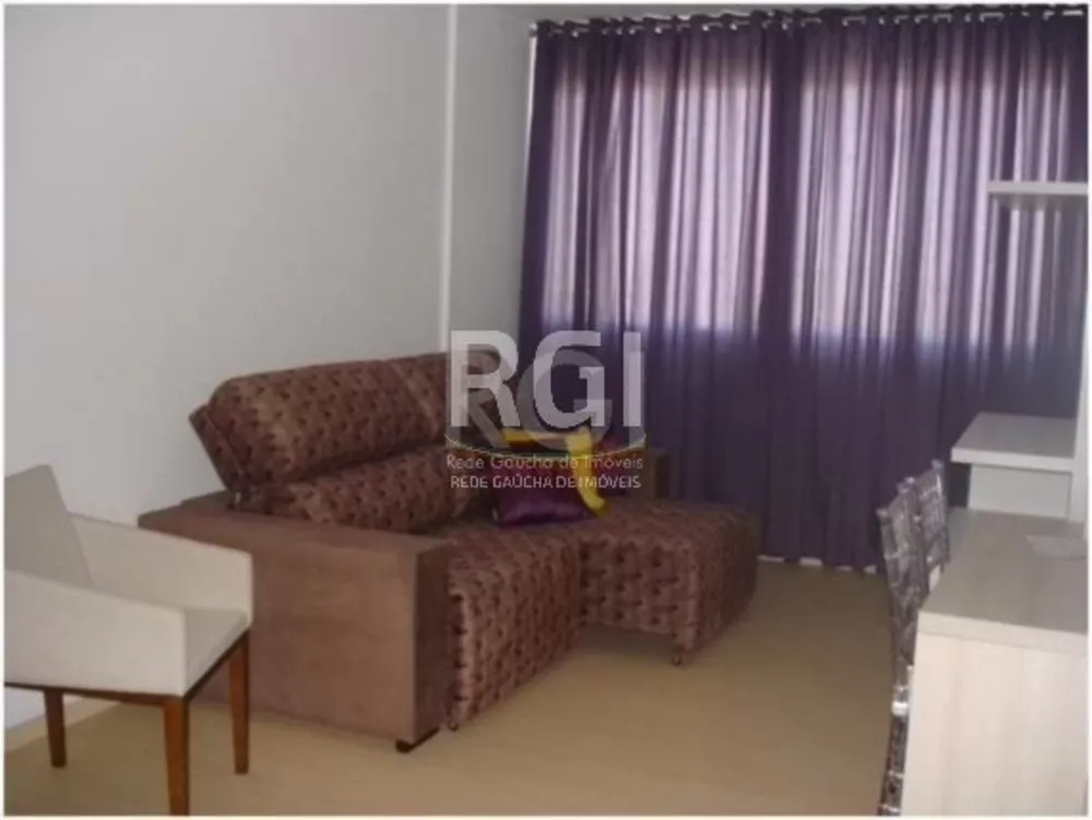 Apartamento à venda com 3 quartos, 71m² - Foto 1