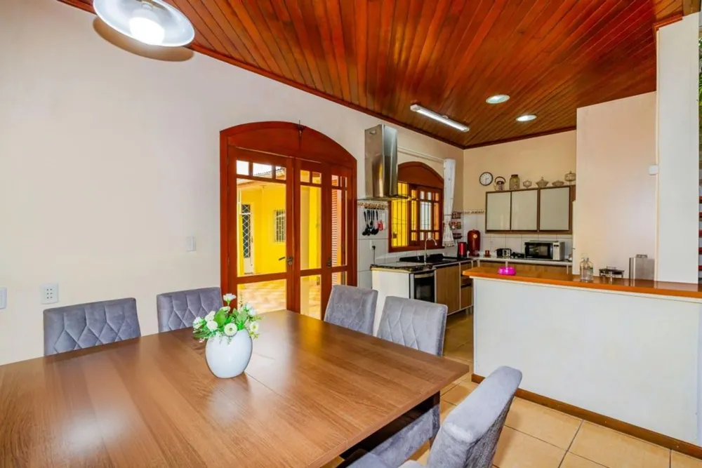 Casa, 5 quartos, 211 m² - Foto 4