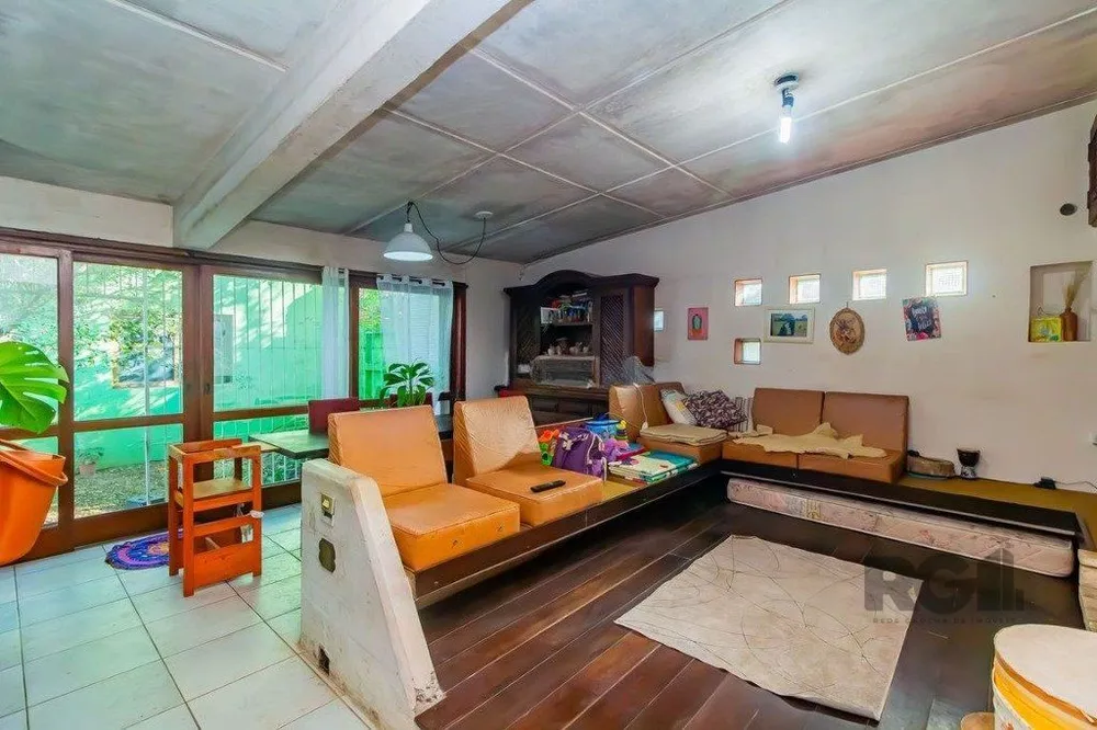 Casa, 4 quartos, 212 m² - Foto 1