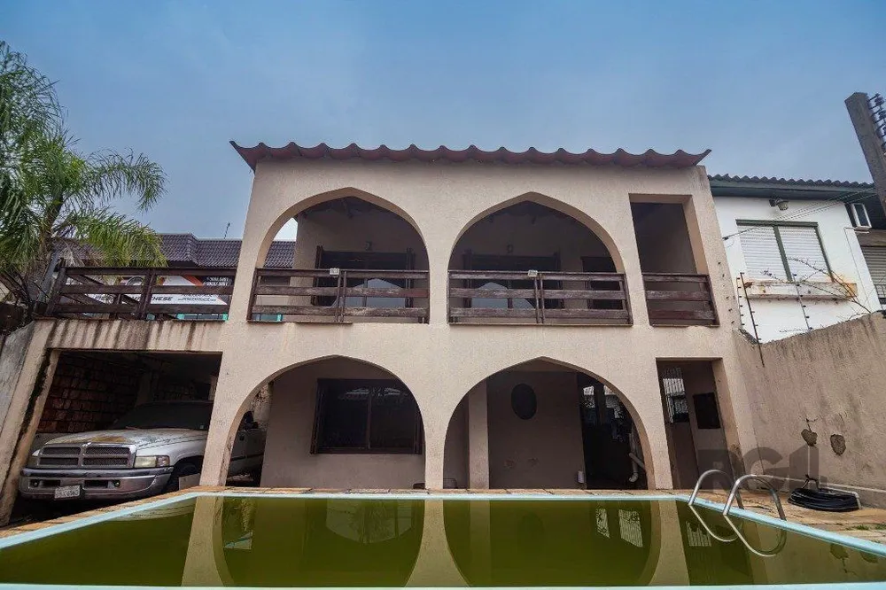 Casa, 3 quartos, 219 m² - Foto 2
