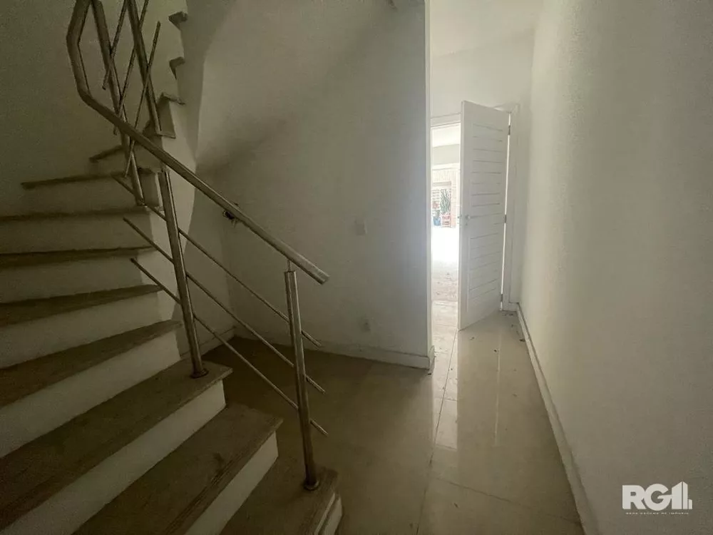 Casa de Condomínio à venda com 3 quartos, 246m² - Foto 8