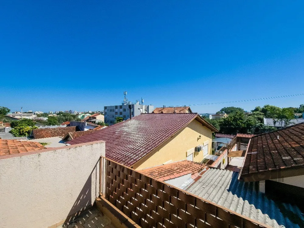 Casa, 4 quartos, 361 m² - Foto 1