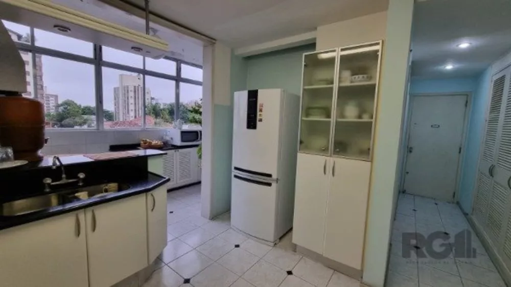 Apartamento à venda com 3 quartos, 230m² - Foto 10