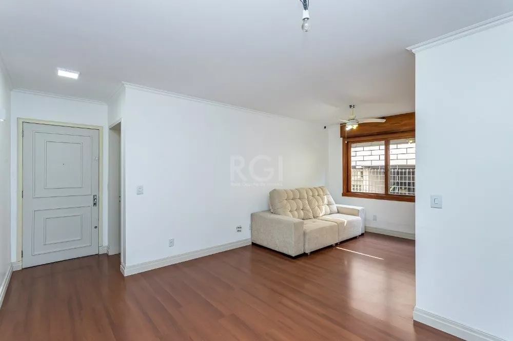 Apartamento à venda com 3 quartos, 93m² - Foto 2