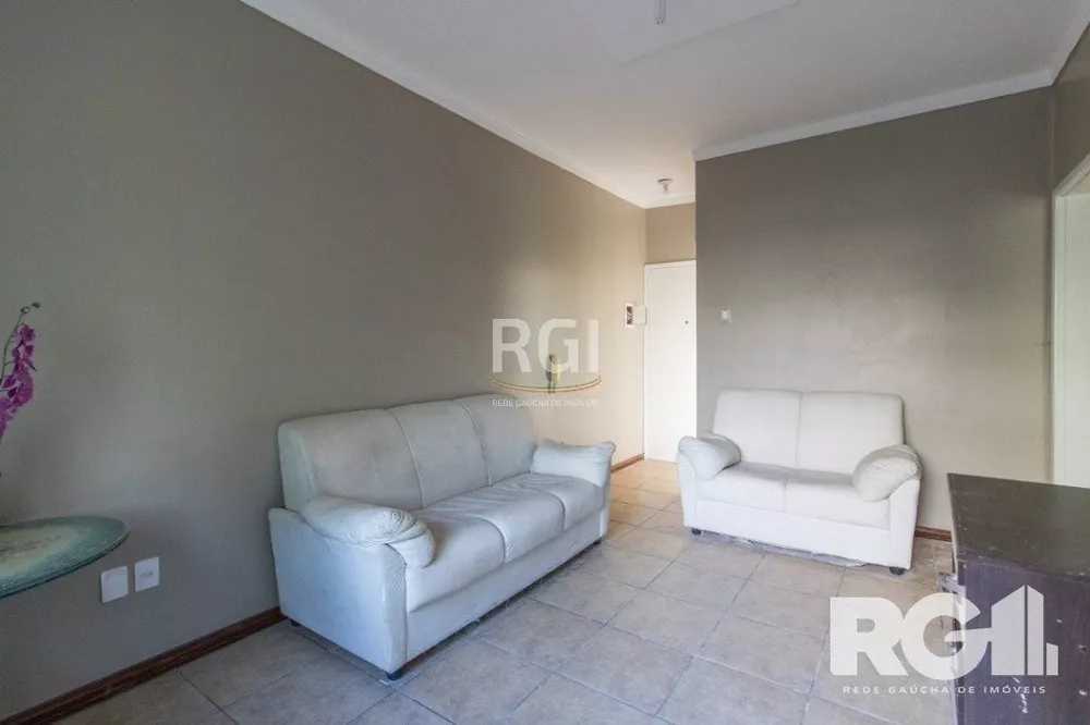 Apartamento à venda com 2 quartos, 70m² - Foto 2