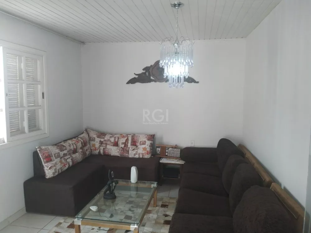 Casa à venda com 3 quartos, 123m² - Foto 2