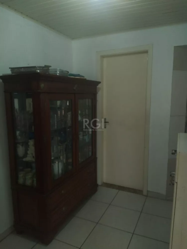 Casa à venda com 3 quartos, 123m² - Foto 4