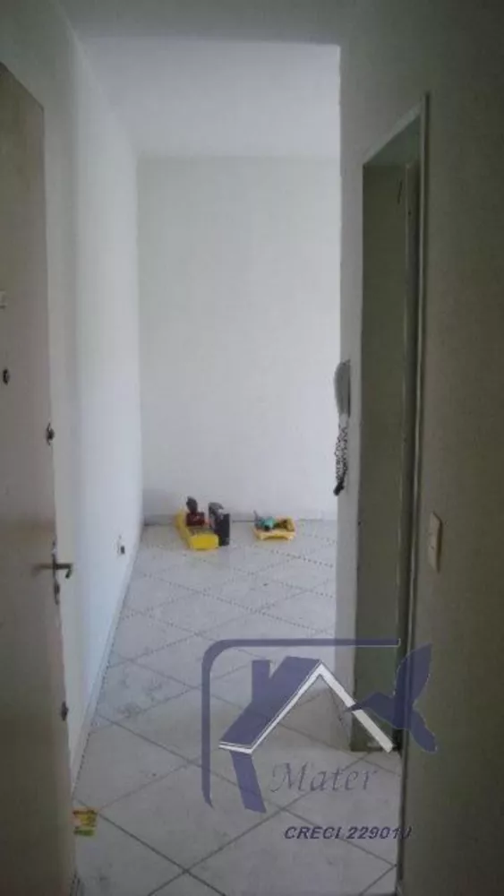 Apartamento à venda com 2 quartos, 56m² - Foto 4