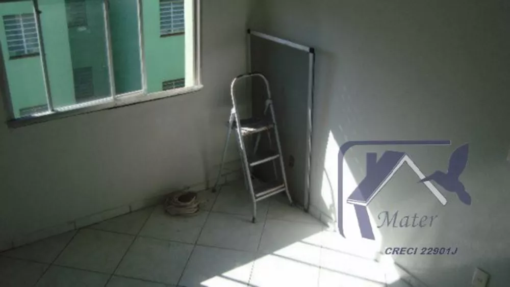 Apartamento à venda com 2 quartos, 56m² - Foto 3