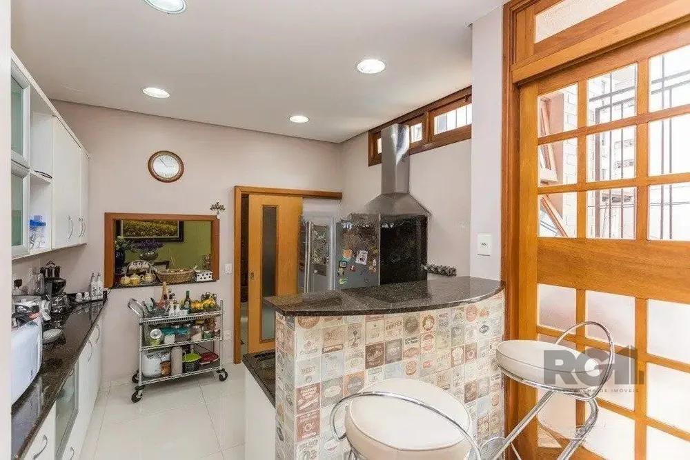 Casa, 4 quartos, 264 m² - Foto 3