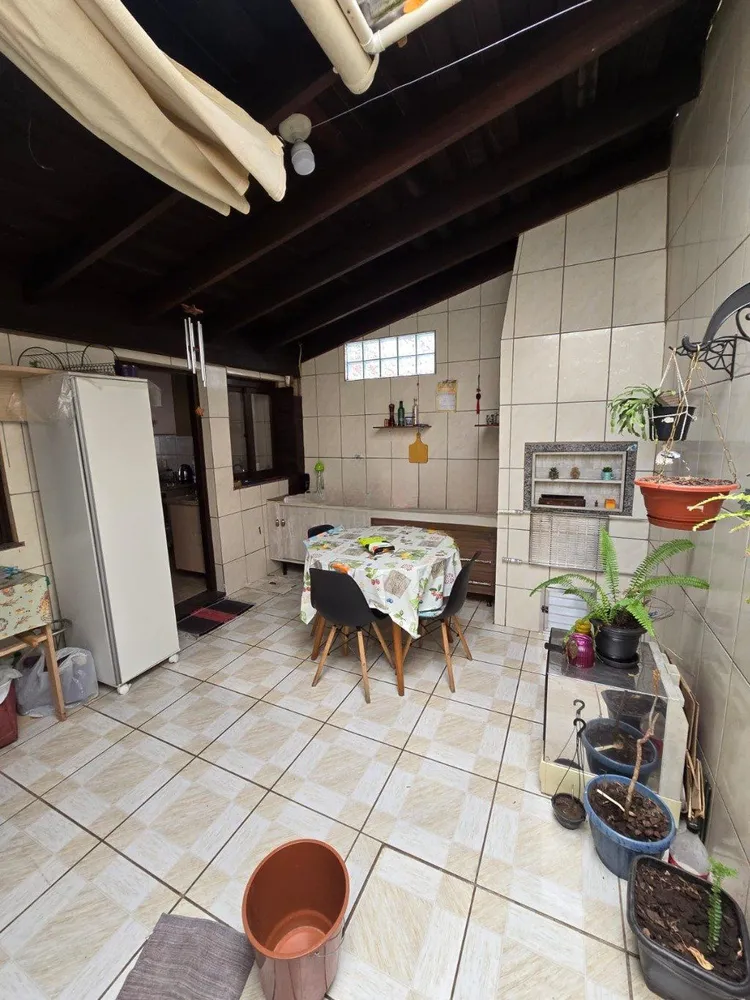 Casa, 3 quartos, 106 m² - Foto 1