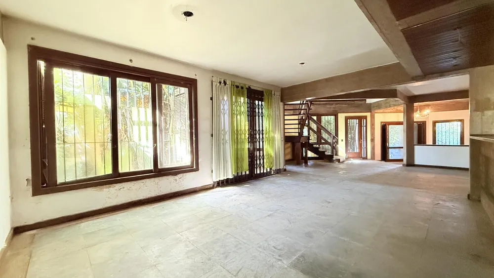 Casa, 5 quartos, 301 m² - Foto 1