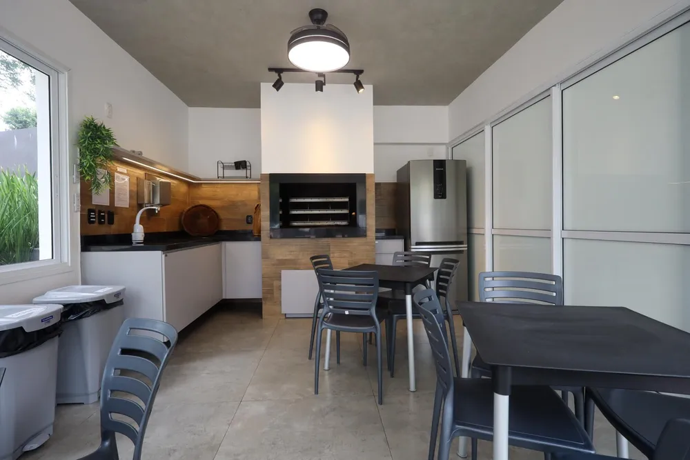 Casa, 4 quartos, 229 m² - Foto 2