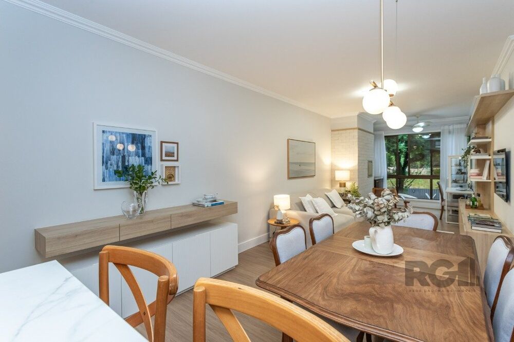 Apartamento à venda com 3 quartos, 95m² - Foto 1